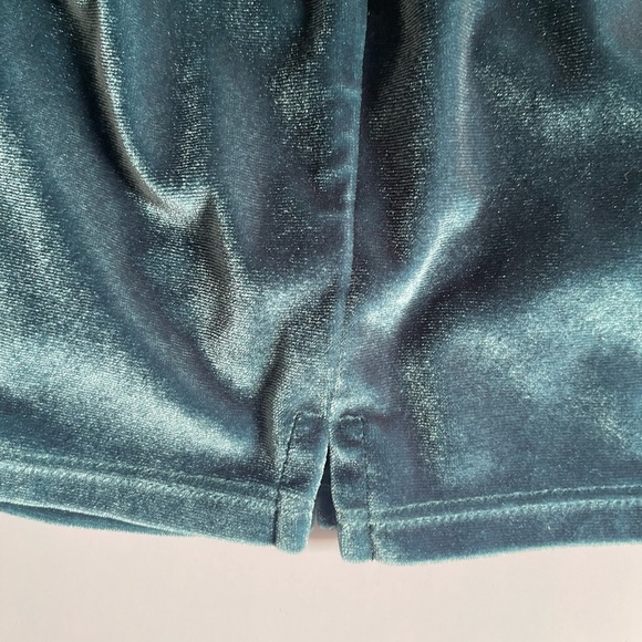 PINK VICTORIA’S SECRET, SLEEPWEAR Velvet Green Women's Shorts - Picture 10 of 10